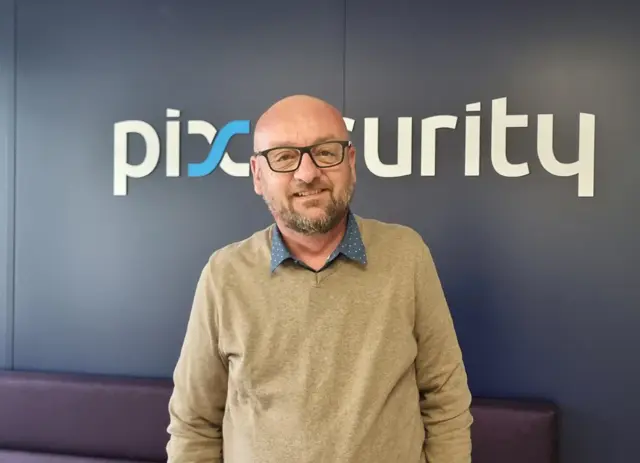 Fabien PONTIER – Commercial Nord / Nord-Ouest